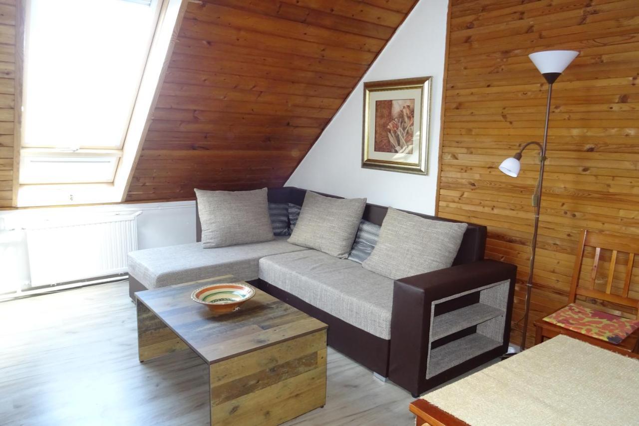Magdalena Apartman Eger Esterno foto