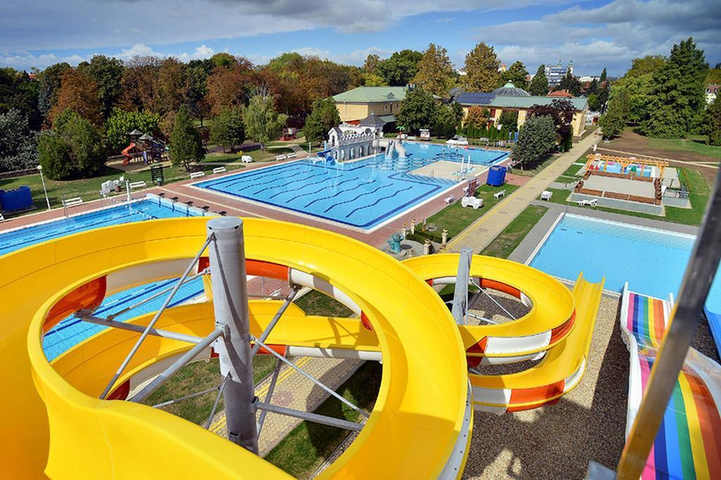 Magdalena Apartman Eger Esterno foto
